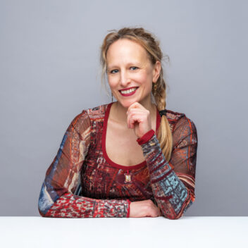 Saskia Veenema