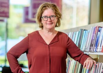 Anja Kaashoek neemt afscheid van Bibliotheek Wijchen: ‘Ik dacht: ik ga hier nooit meer weg’