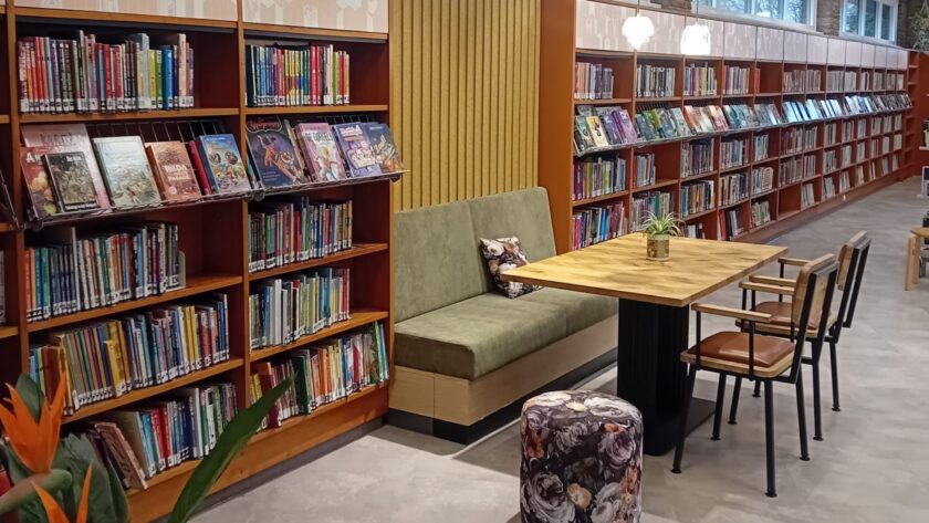 Bibliotheek Heino na de verbouwing in 2025