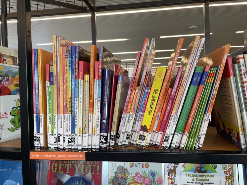Meertalige jeugdcollectie in Oekraiens, pools en roemeens